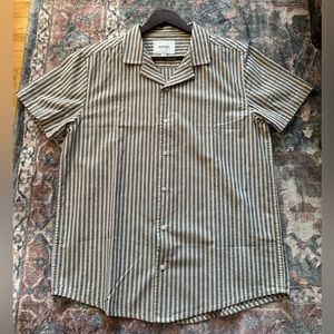 Paidinfull shirt, size large NWT
